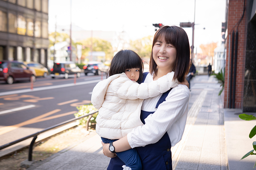 若林友美さん